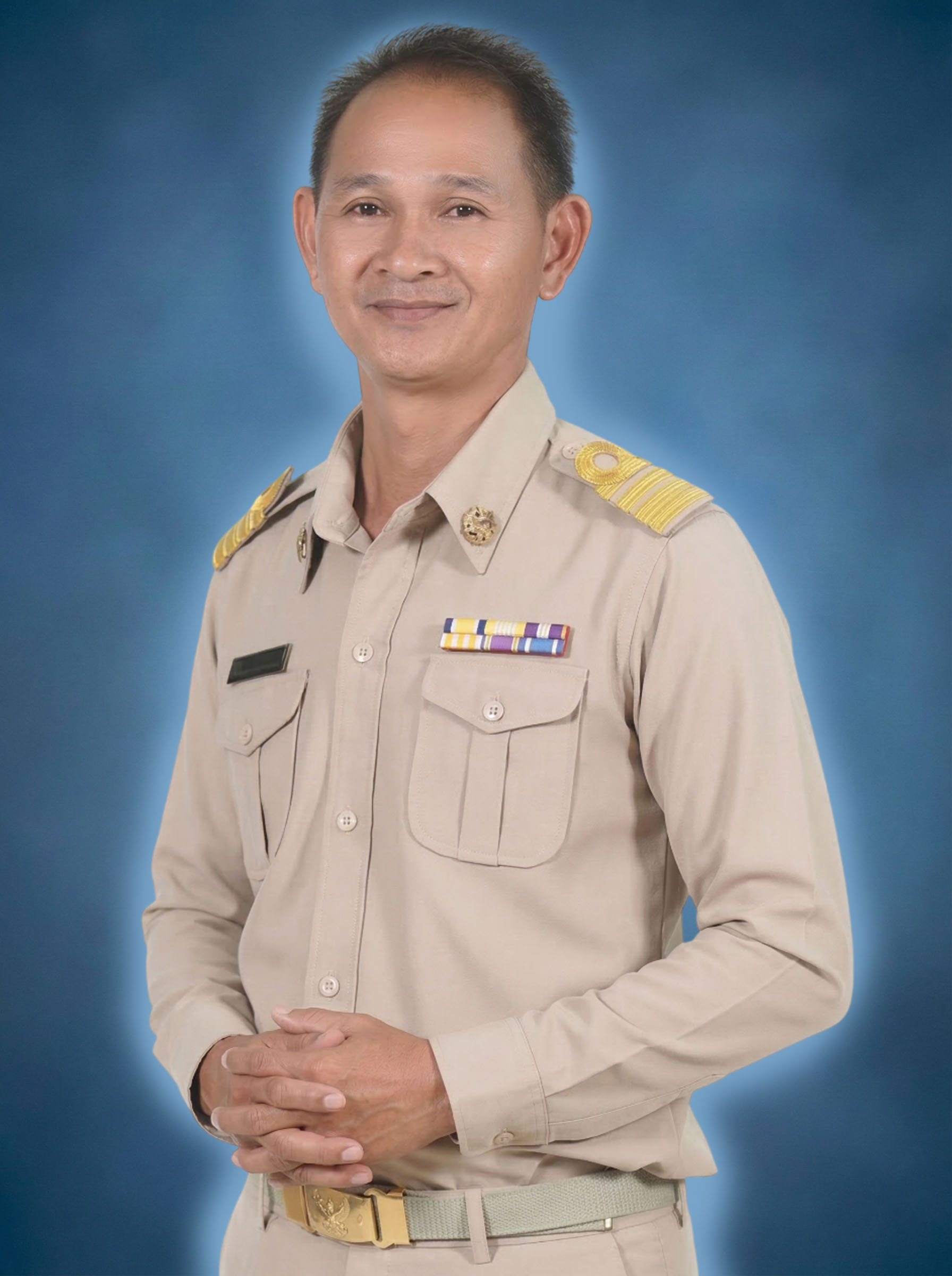 นายภูทัย บุญรอด